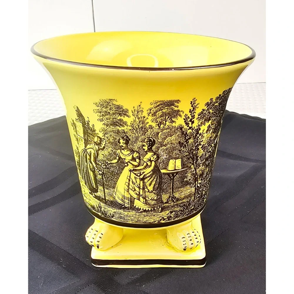 Vintage 1960s Italian Regency Mottahedda for Creil Small Cache Pot Yellow/ Black